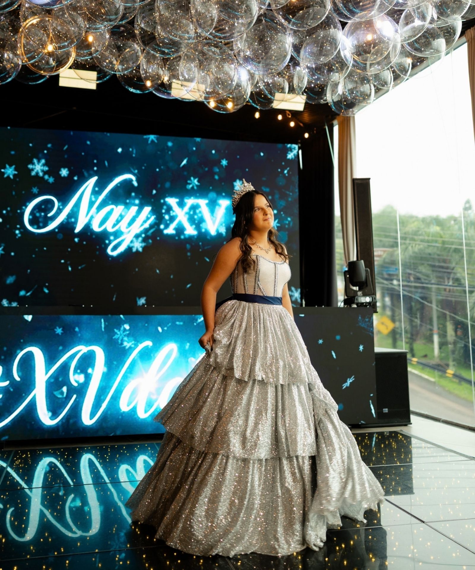 Fada Experience promove festa de 15 anos para atendida do Instituto Vivaz
